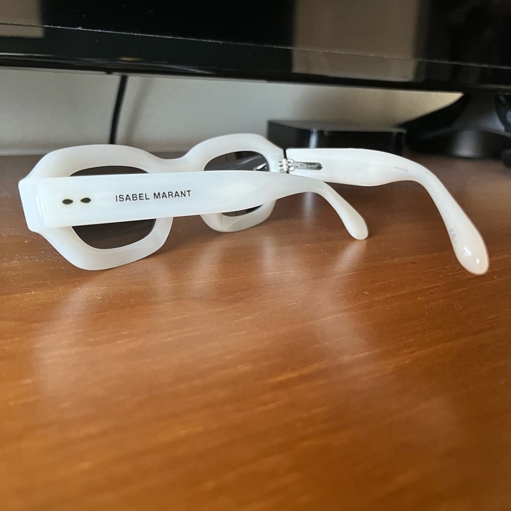Isabel Marant Glossy White Eyewear